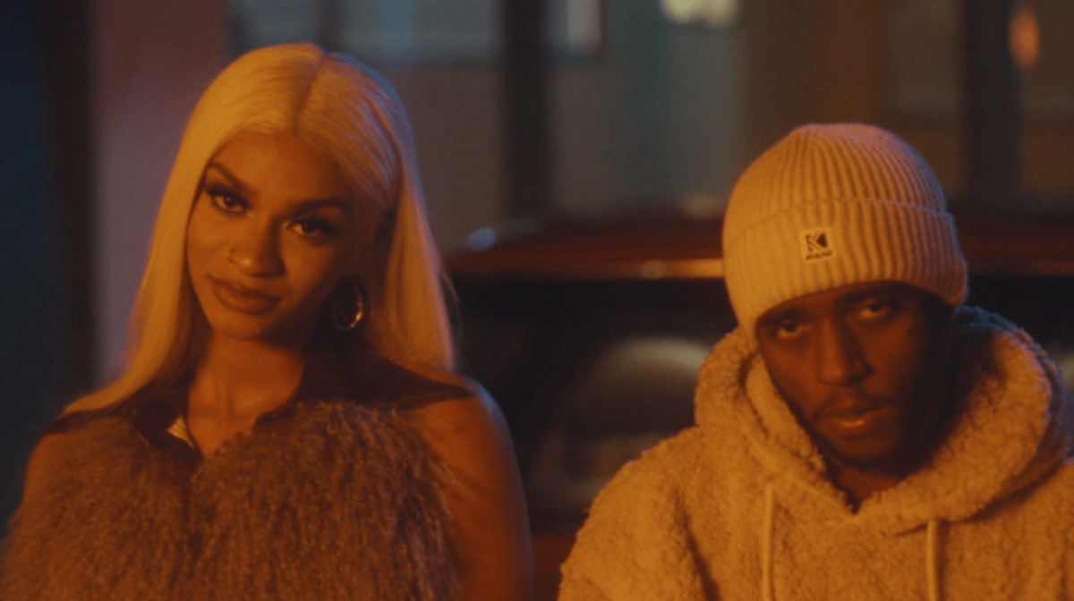 eightpounds's tweet photo. Melii and 6LACK Connect For "You Ain't Worth It" Music Video
 .
.
https://t.co/uuhqitTMLM https://t.co/chOt2hFVhG