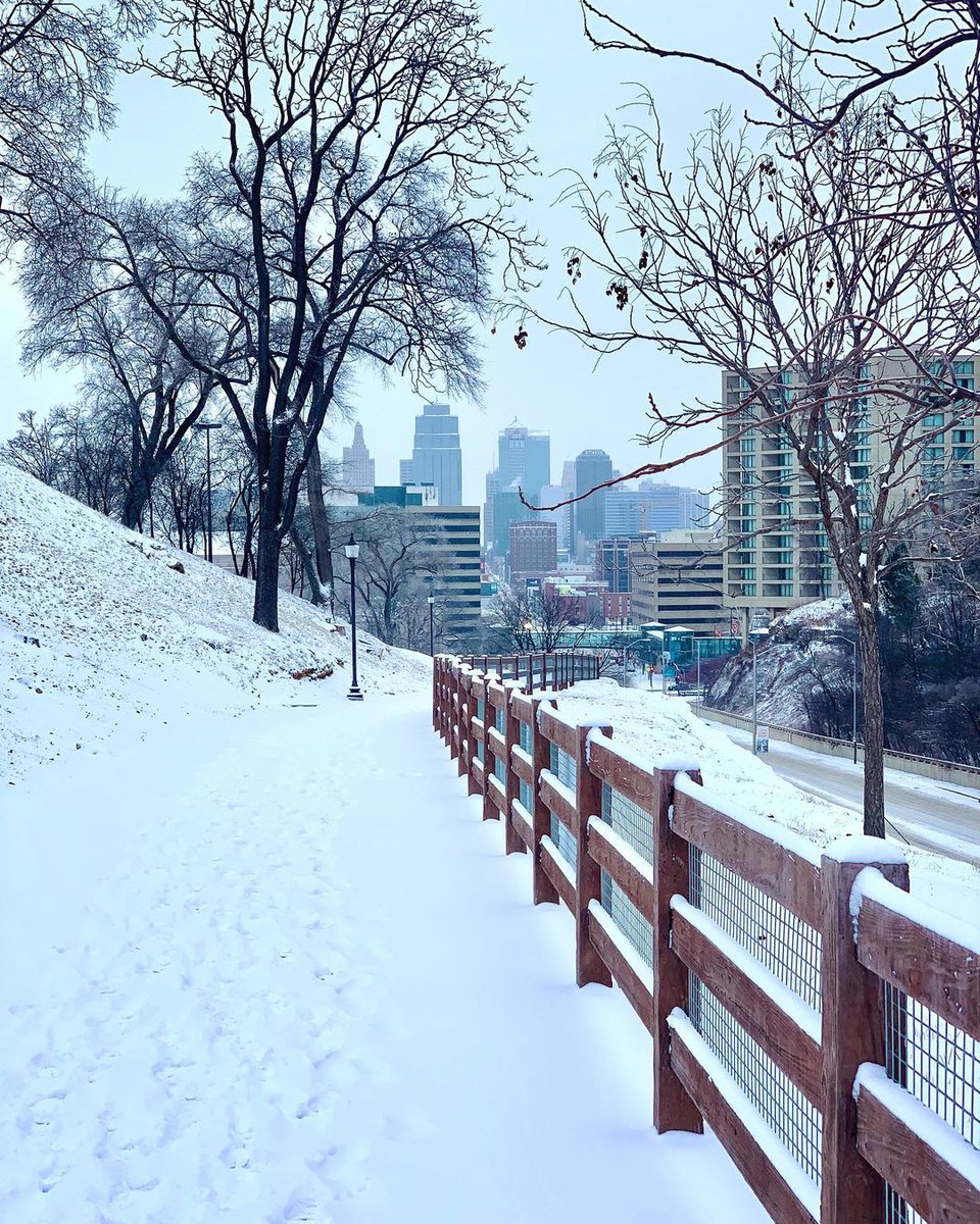 Want to get away this winter, but not sure where to go or what to do? Allow us to introduce ourselves.

📸: tcam83 on Instagram
📍: <a href="/visitkc/">Visit KC</a>
