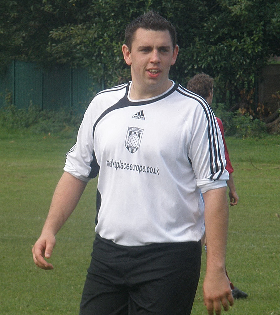 AFC_Stockport's tweet photo. It is with great sadness that we are to hear one of the original players from the set up of AFC Stockport back in 2003 has passed away this morning.
Our deepest sympathies go out to your family Matt McCarthy.
#afcfam https://t.co/htemJEGjEm