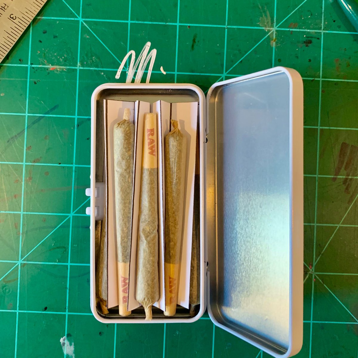 ShakeColab's tweet photo. The Buds and I are hard at work on a hemp pre roll packaging insert solution #hempbranding #production #packagingdesign #cannabisbranding #shakecolab #shakebuds https://t.co/9TE7FuCmWo