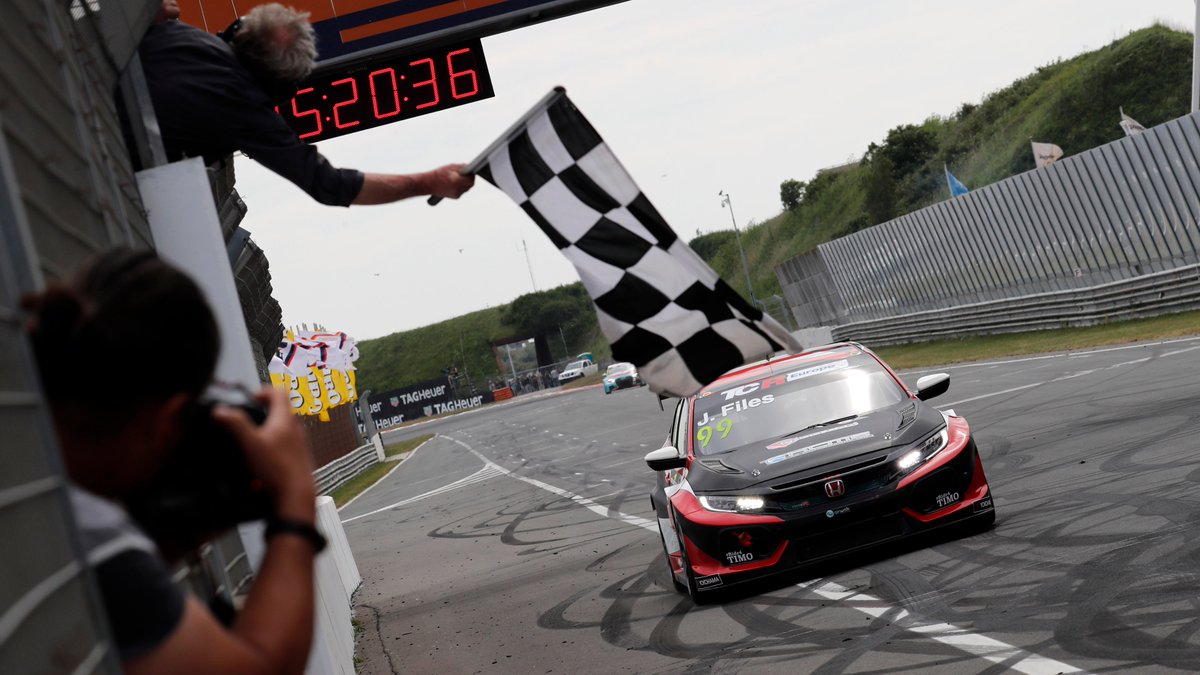 JASMotorsport's tweet image. Wishing @JoshFiles - who holds the record for the most wins (16) and titles (3) in the Honda Civic #TypeR TCR - a very happy 30th birthday. 🎁