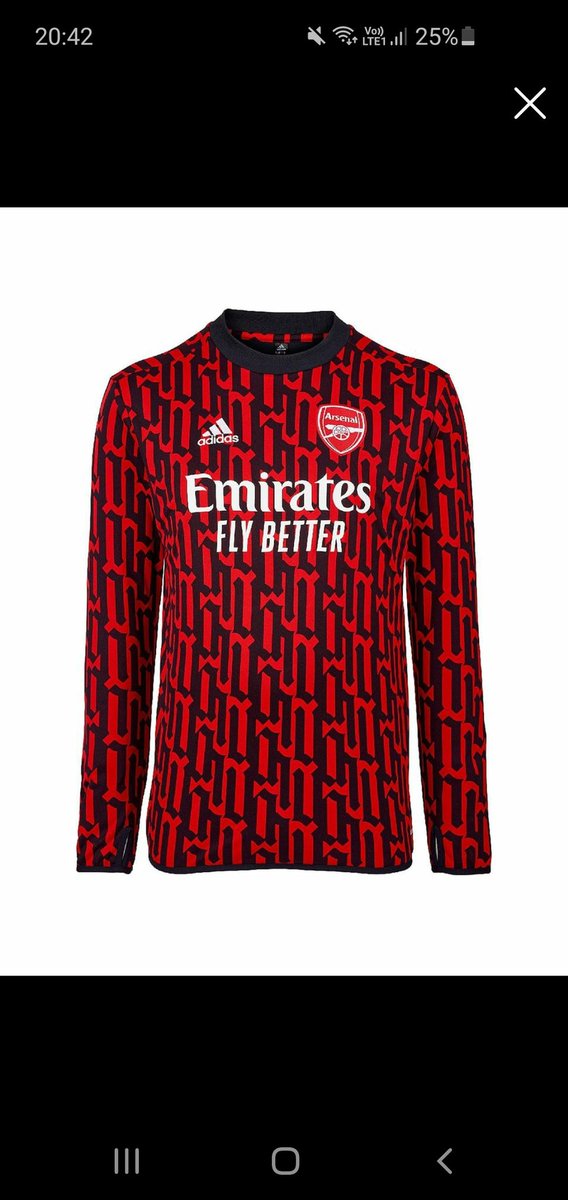 seanbrown94's tweet photo. Great win tonight! Can only afford one but can't decide which one to buy!!! @BukayoSaka87 @Arsenal please help!! 🙏🙏 https://t.co/5182GoVocf