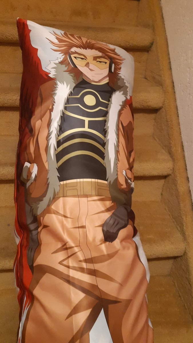 DaddyKeigo's tweet photo. Guys,, i brought a body pillow of myself, i repeat, i, keigo takami, the man whos a bit too fast, brought a body pillow of himself and im loving it. https://t.co/DU5CYz4UTo