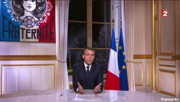 La présentation de ce tableau d'obey... - La signe du bouc de hollande avec Obama illuminati n'est pas sans rappeler les symboles qu'ils présentent aux initiés avec toujours le culte du secret... Pour un patriote, cela est surprenant car vive La France uniquement est son slogan.
