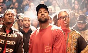 This is my first discog review ever on this app and i decided to start with Kanye West!