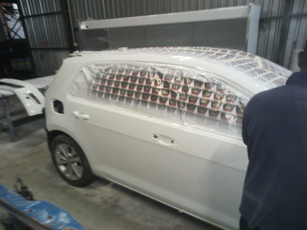 AutoMeras's tweet image. We offer auto body services to all vehicle makes and models.

Full body buffing/polishing-R350

Rims/mag spray painting-R1000/set

Call/WhatsApp:067 291 3496