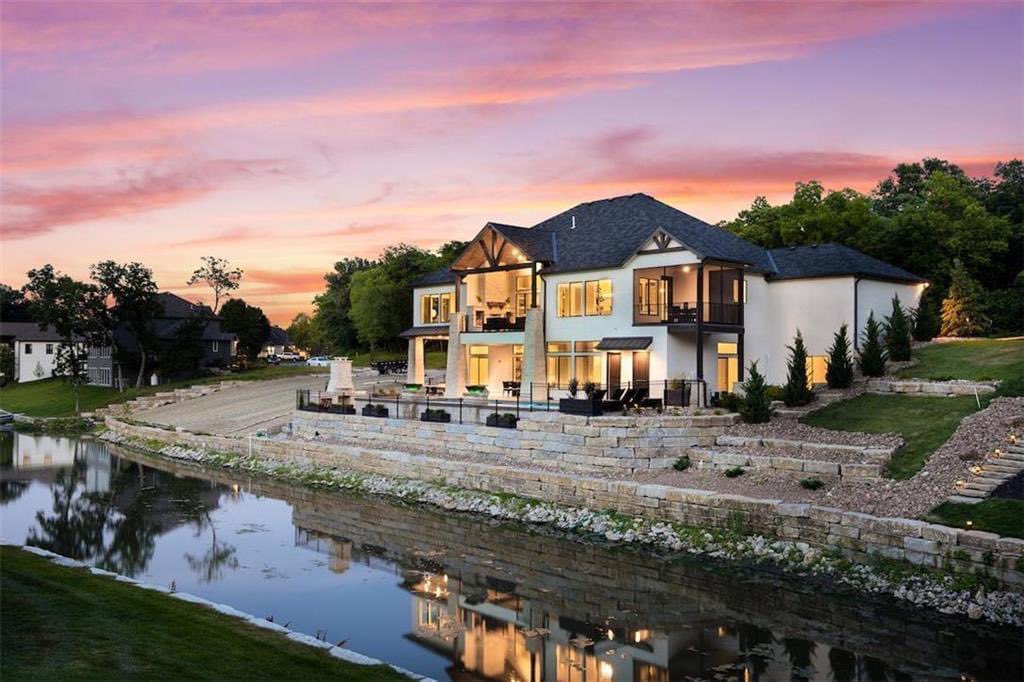 Barndominium & Farmhouses tweet media