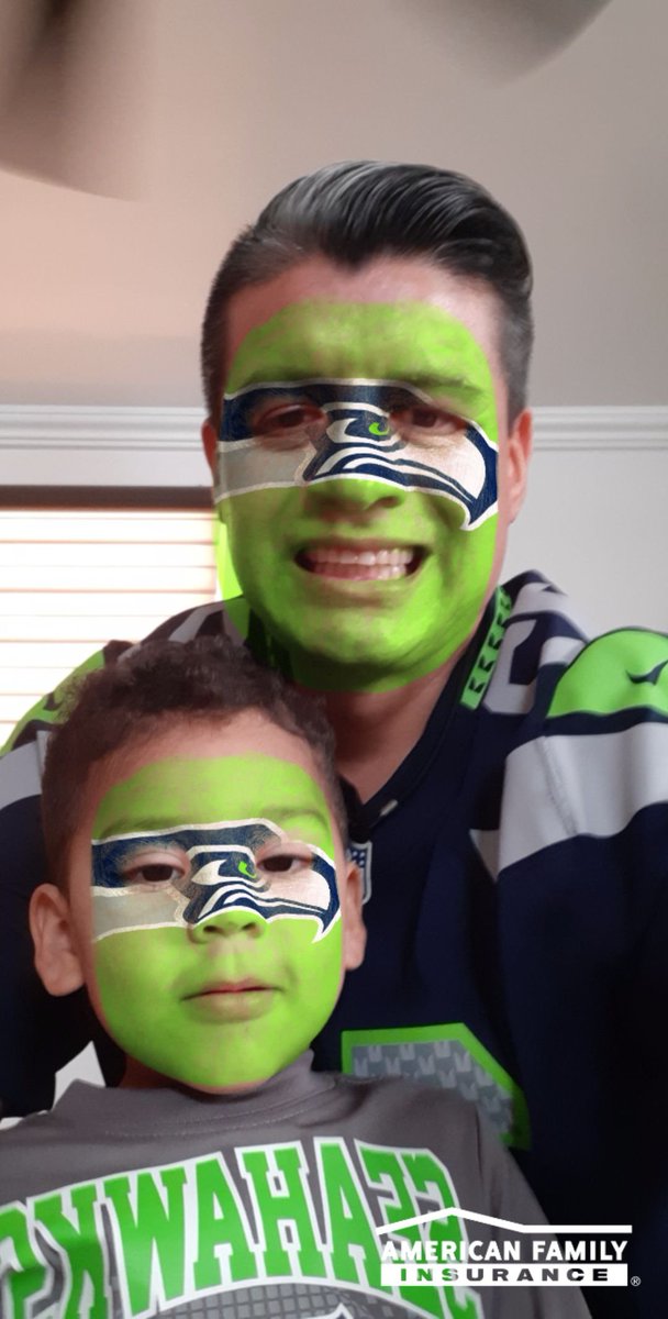 JCrockflores's tweet photo. #TuPaseCompleto @TUDNMEX Ya listos para ver ganar a los #Seahawks https://t.co/9ZIReH1Jf7