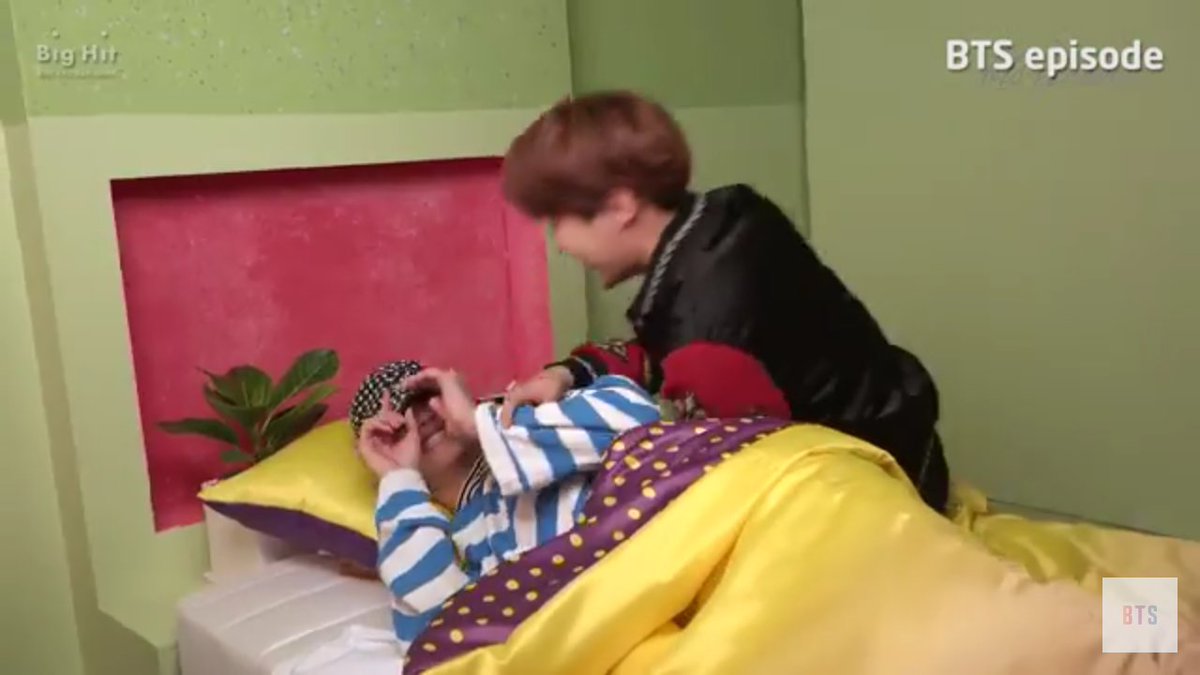 When Taehyung became a cameo on Daydream 