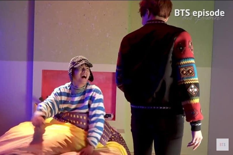 When Taehyung became a cameo on Daydream 