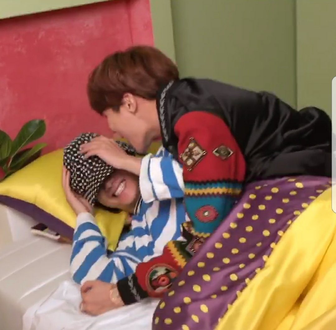 When Taehyung became a cameo on Daydream 