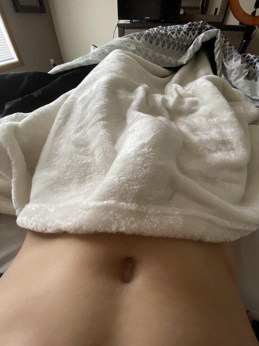 Took a nap and woke up with this 🍆 https://t.co/xTNO7e7wj6