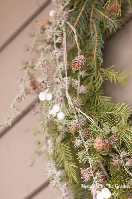 MomentsintheG's tweet photo. Picking up a few post Christmas garlands on sale.  Particularly like this one which I will certainly find a use for.  #christmasgarland #itemsonsale #januarysales #momentsinthegardenphotography https://t.co/iIL4KNnbly