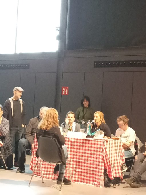 kapdigital's tweet photo. Per damunt de tot, agraïment etern a la @perichberini i família per ser sempre allà, per totes les facilitats, per tanta confiança. El llegat de Perich és enorme, però sense l'esforç i la voluntat dels seus hereus, en aquests temps de memòria fràgil, s'esllanguiria en un calaix https://t.co/X6bF7aeiqF