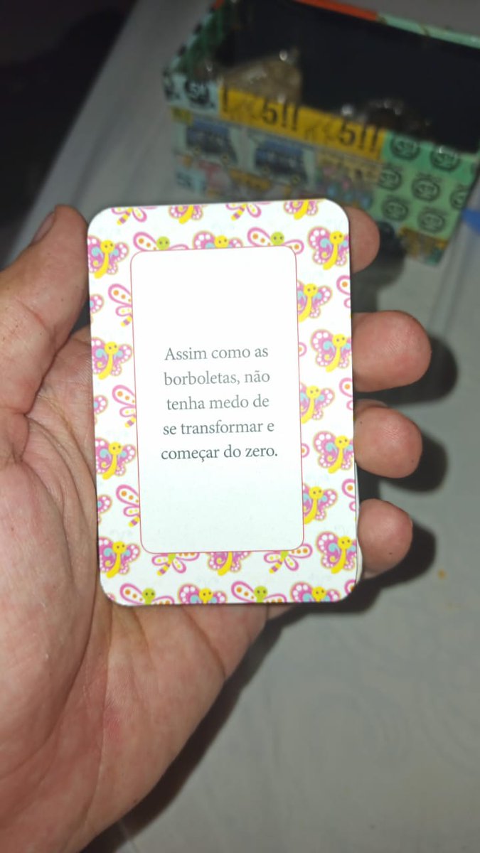 tetemfs's tweet image. As cartas sempre irão conversar comigo de uma maneira diferente 💛🙌