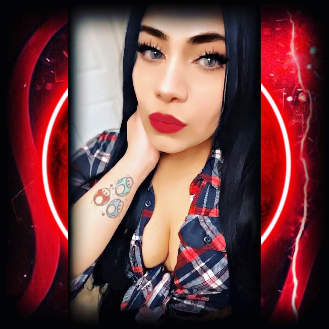 Dashy_Love's tweet photo. 𝒯ℎ𝑒 𝑝𝑢𝑟𝑝𝑜𝑠𝑒 𝑜𝑓 𝑜𝑢𝑟 𝑙𝑖𝑣𝑒𝑠 𝑖𝑠 𝑡𝑜 𝑏𝑒 ℎ𝑎𝑝𝑝𝑦. ♥️
.
.
.
.
#redpassion #geek #geekgirl #baddie #baddies #fullred #foryou #fyp https://t.co/J7ttz3axp9