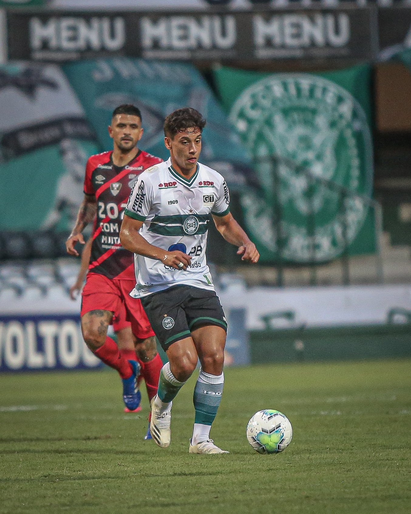 ErUt6rnWMAEBxlx?format=jpg&name=large