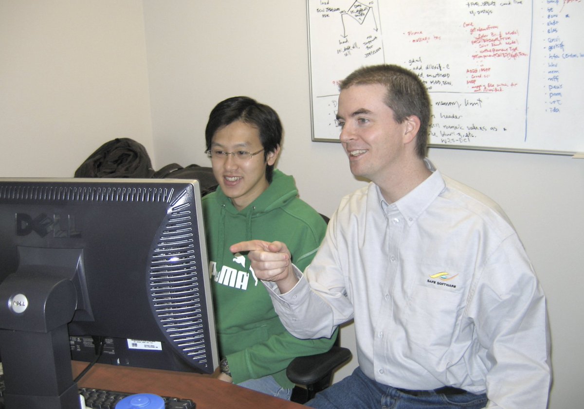 dale_lutz.fme tweet media