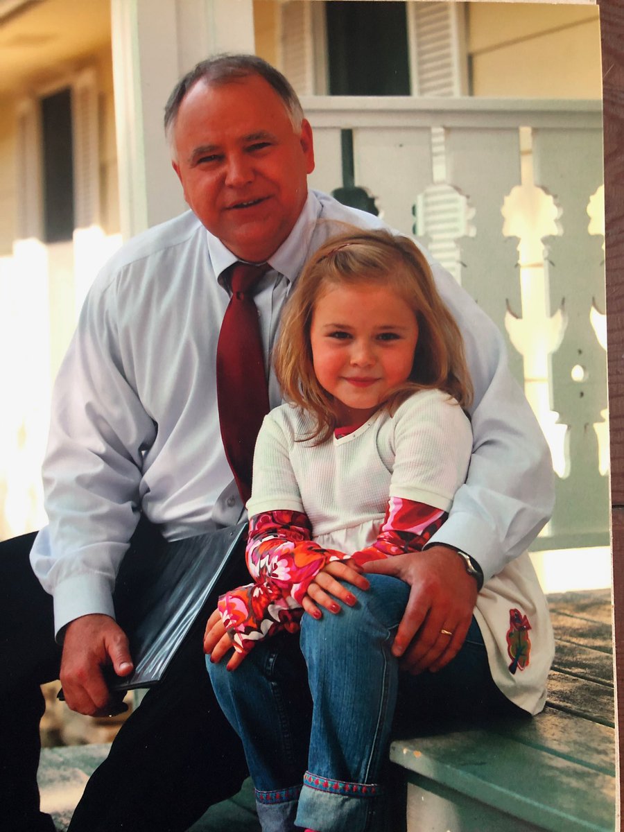 Governor Tim Walz tweet media