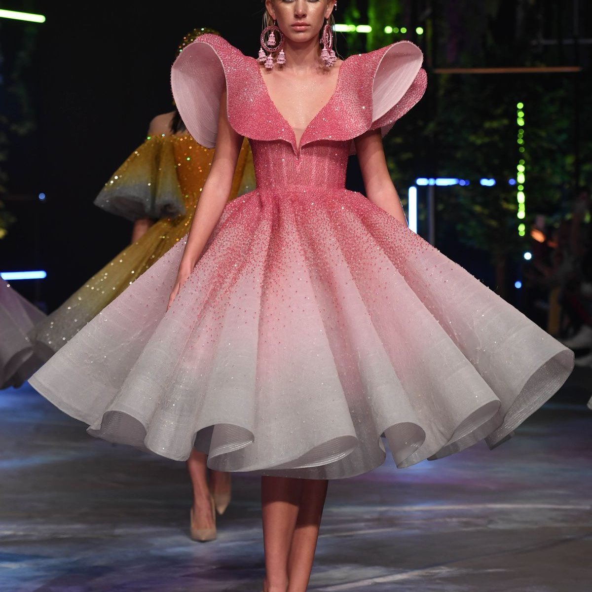 Michael Cinco ‘The Impalpable Dream Of Swan Lake’ collection