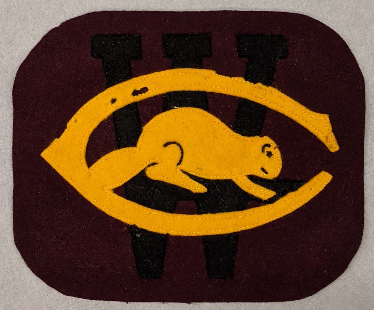 Helenamuseum's tweet photo. This patch, a bit of an enigma in our collection, is believed to be related to the Howe Lumber Company of Wabash, Arkansas. Donated by Shane Williams.
#localhistory #history #patch #beaver #lumber #deltahistory #arkansas #WabashCannonball https://t.co/Xec8aN5sNn