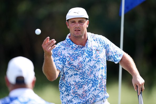 AmandaGolf59's tweet image. I think Bryson wore a QR code shirt on Friday so you can scan it and bring up his ball speed stats