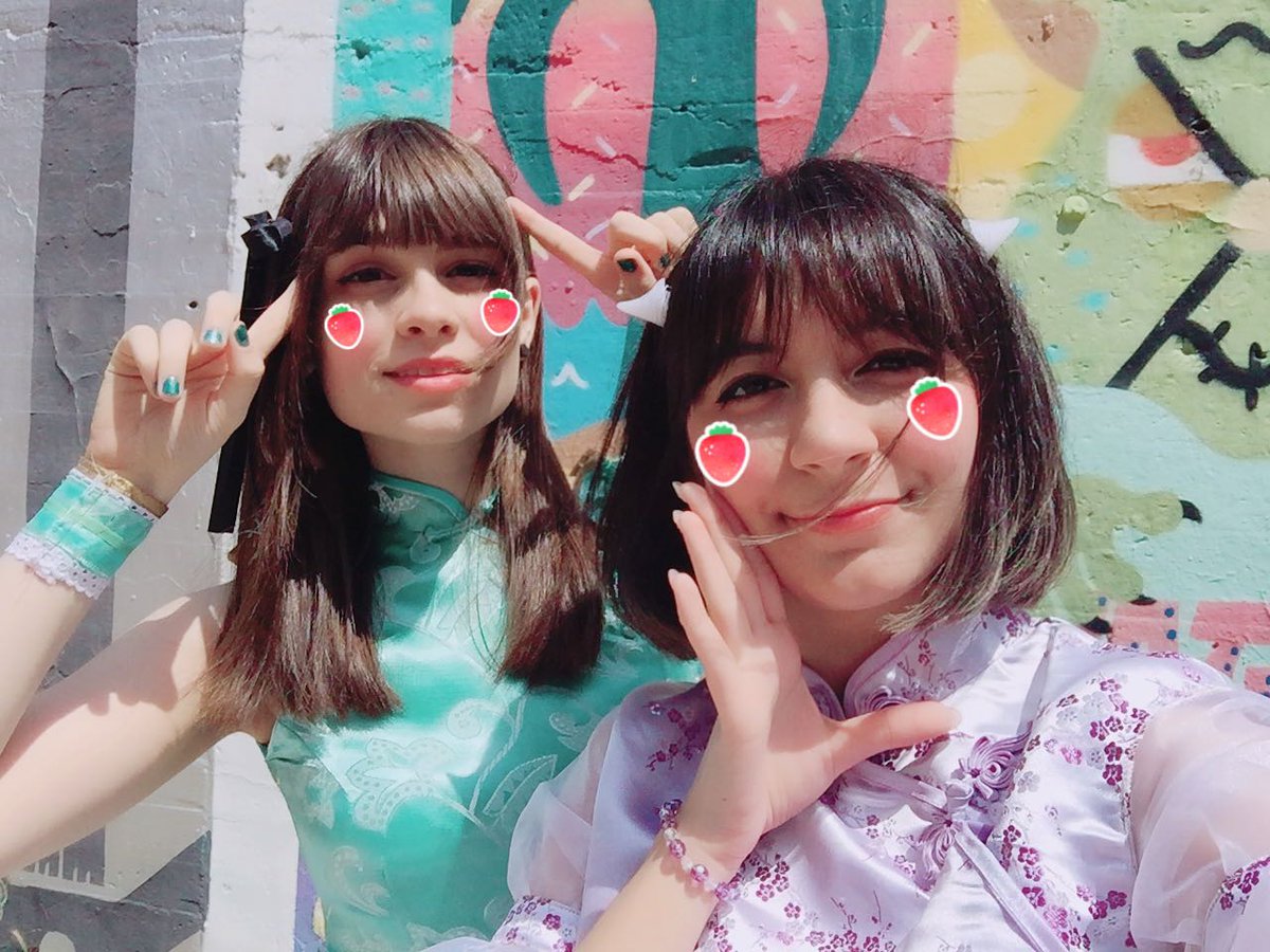 pauwned's tweet photo. 日本武道館公演おめでとうございます!

I started follow this group with BPM15Q. I feel really
grateful for the past years. I really love all the songs and all the members, specially @fujishiroanna💚

スペインから応援します!✨
思い出に感謝します、ありがとうCY8ER
#CY8ER武道館 #CY8ER https://t.co/NuqXpaYirh