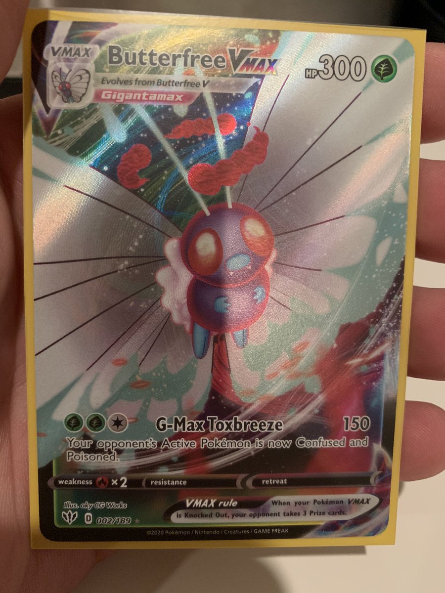 aDrive_tK's tweet photo. Giving away this beauty, will sign the case or card for the winner.

This has become one of my fav cards as we chase down the Rainbow rare. 

♻️RT
👉Follow
🙋‍♂️Tag a friend. 
I’ll pick a winner tomorrow 
(Global entry) https://t.co/8a66YEAEYX