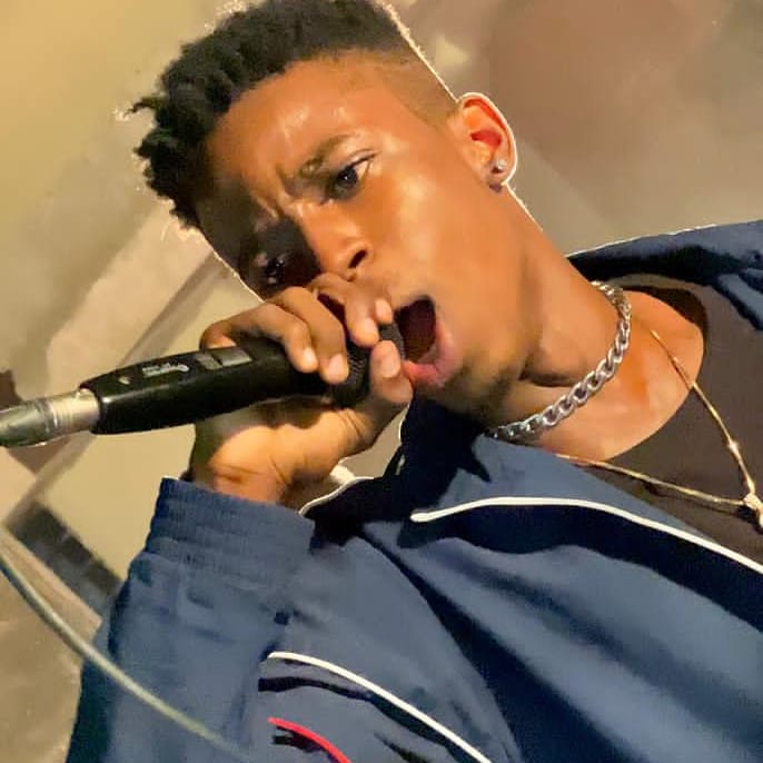 DjangoVidemon's tweet photo. Lèw panse m' Ka lach poutan m'red nèt
@kalash972 @HgangRet #kalash #skandal #videmon #videpunch @skandalhgang #rednet https://t.co/Afsnt3n16a