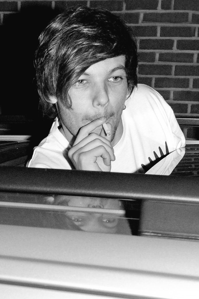 louis tomlinson as gustavo cerati a thread