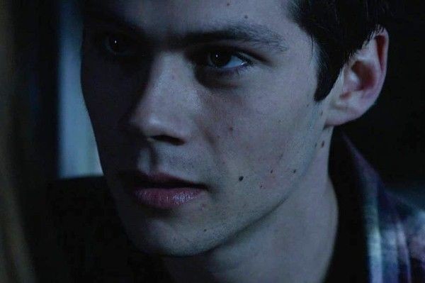 AnnaKim_01's tweet photo. Она                               Каждую
была                       строчку которой 
поэмой                  он знал наизусть

#stidya #TeenWolf https://t.co/7gUnyQ52r2