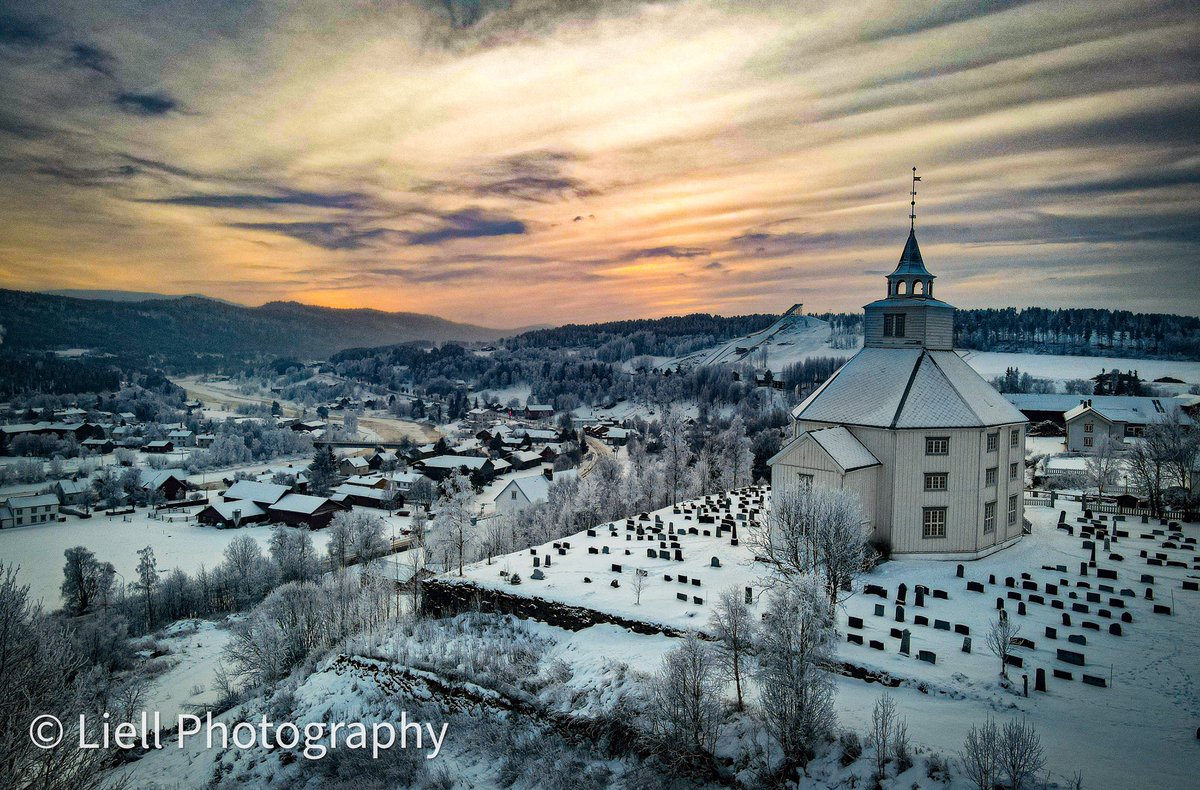 Winterwonderland Norway. This is the village Tolga shot by <a href="/tliell/">Thorbjorn Liell</a> at <a href="/ingrafo_no/">Ingrafo</a> on January 9, 2021. Temperature is said to be -20°C 🥶🥶 #WinterWonderland #norway