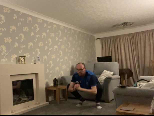 chrismuzz25's tweet image. Rounded off Saturday night with not 1 but 2 @ddpyoga sessions.

1️⃣ Energy 2.0
2️⃣ FatBurner 2.0

I have never actually been able to stand straight legged and touch the floor with my palms but tonight I’ve been able to! 

#ddpyoga #yoga #latenightworkout #ownyourworkout