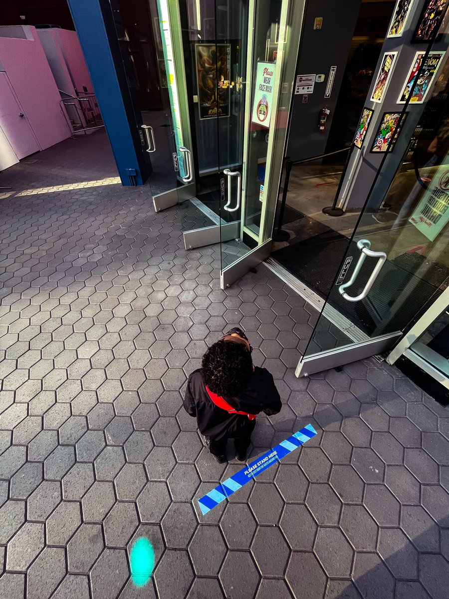 BMcKnightJr's tweet photo. My View. His View. #guysday https://t.co/qLINpcUx26