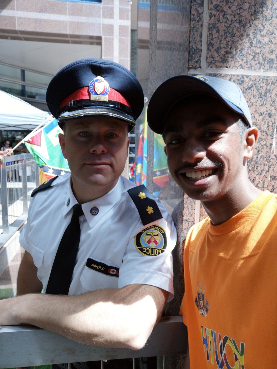 Veeththakan Kaveekaran tweet media