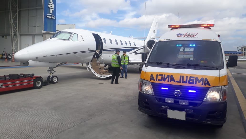 EMERGENCYCORP's tweet image. 🤲 Contamos con una extensa red de proveedores directos de servicios médicos. 🚑 Estos nos permiten la rápida resolución de emergencias. 🧳
#airambulance #patienttrasport #medicalassistance #healthcare #serviciodeambulancia #telemedicina #medicalservices