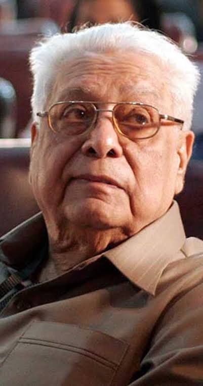 Happy Birthday to Legendary Bollywood Film Director and Screenwriter Basu Chatterjee 