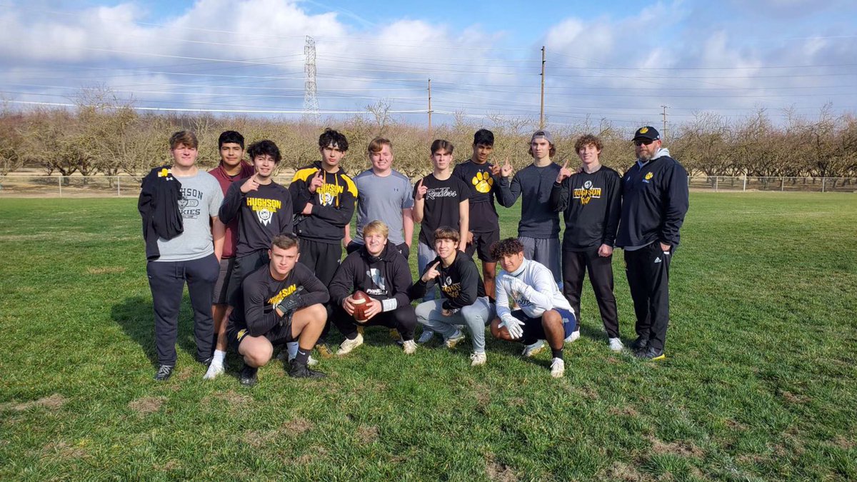 CoachHhs's tweet photo. #LetThemPlayCA https://t.co/GHMrP6cS1J