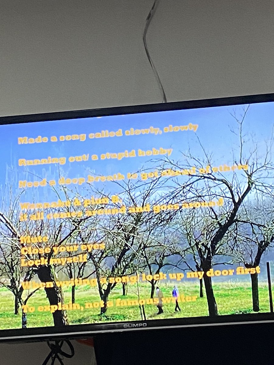 loeyIisa's tweet photo. cuando salió esta canción le hacía tanto stream q me la aprendí en 2 horas😭 #NNGStreamParty https://t.co/f73YNDF6IM