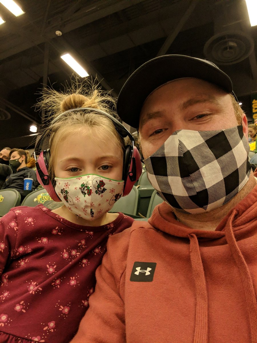 Mtanhoff's tweet image. #scheelsgameday