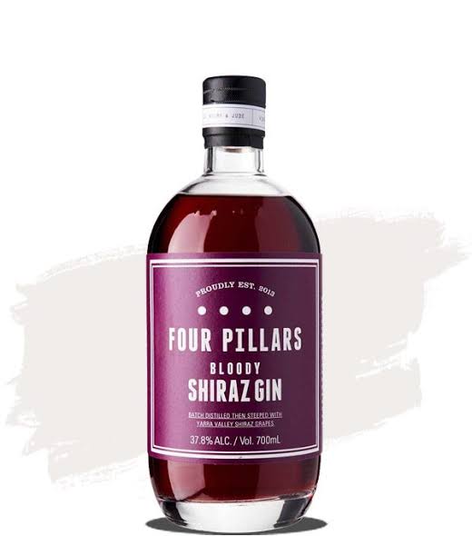 AmyHart92's tweet photo. @kimpaquette It's actually gin infused with wine. It's the best! https://t.co/6Vwx5wW1JX