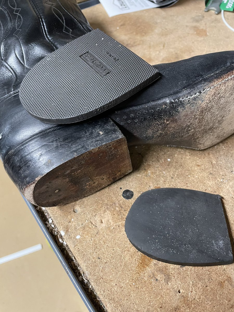 Goertzen_edu's tweet image. Tried my hand at cobbling tonight on a pair of my boots. I’ve watched enough YouTube videos, figured it was time try for myself. #notaprofessional #trysomethingnew