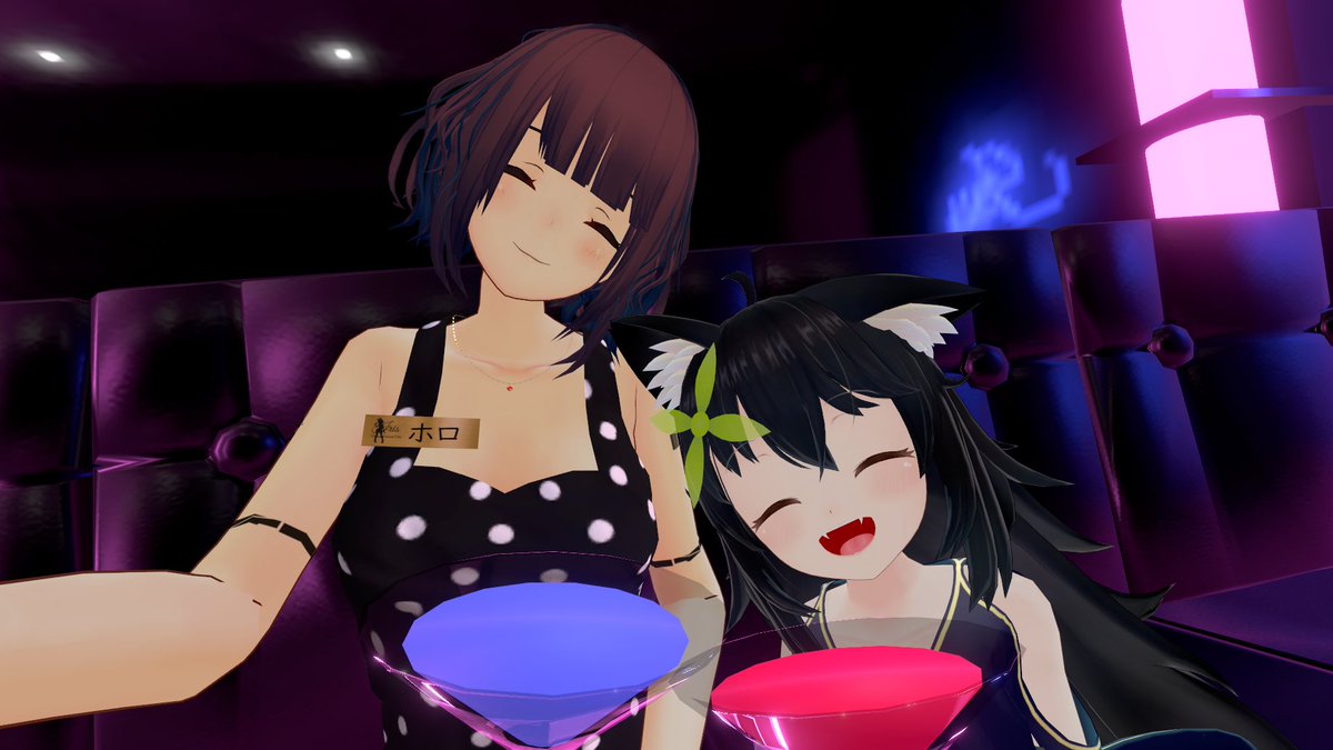 VRholo's tweet photo. 今回は綺里さんに指名頂きました！
私の香水で来てくれた(私もつければ良かった(  ᵒ̴̶̷᷄௰ᵒ̴̶̷᷅  )
沢山活動してるのにVキャス時代から遊んでくれる優しい子。綺里さんならこれからもいい仲間に恵まれるなぁって安心した(ˊ˘ˋ*)
元気を届ける彼女を癒せて幸せ。
プレゼントも頑張るぞ！
#VRCイーリス https://t.co/v4CT83NfWR