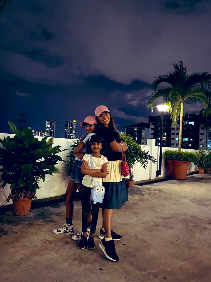 Rowenanaidu's tweet photo. With my Angels @jevenasriniwasa  @arianaasofiaariqarjunan 

#angels https://t.co/dnkyQA3xET