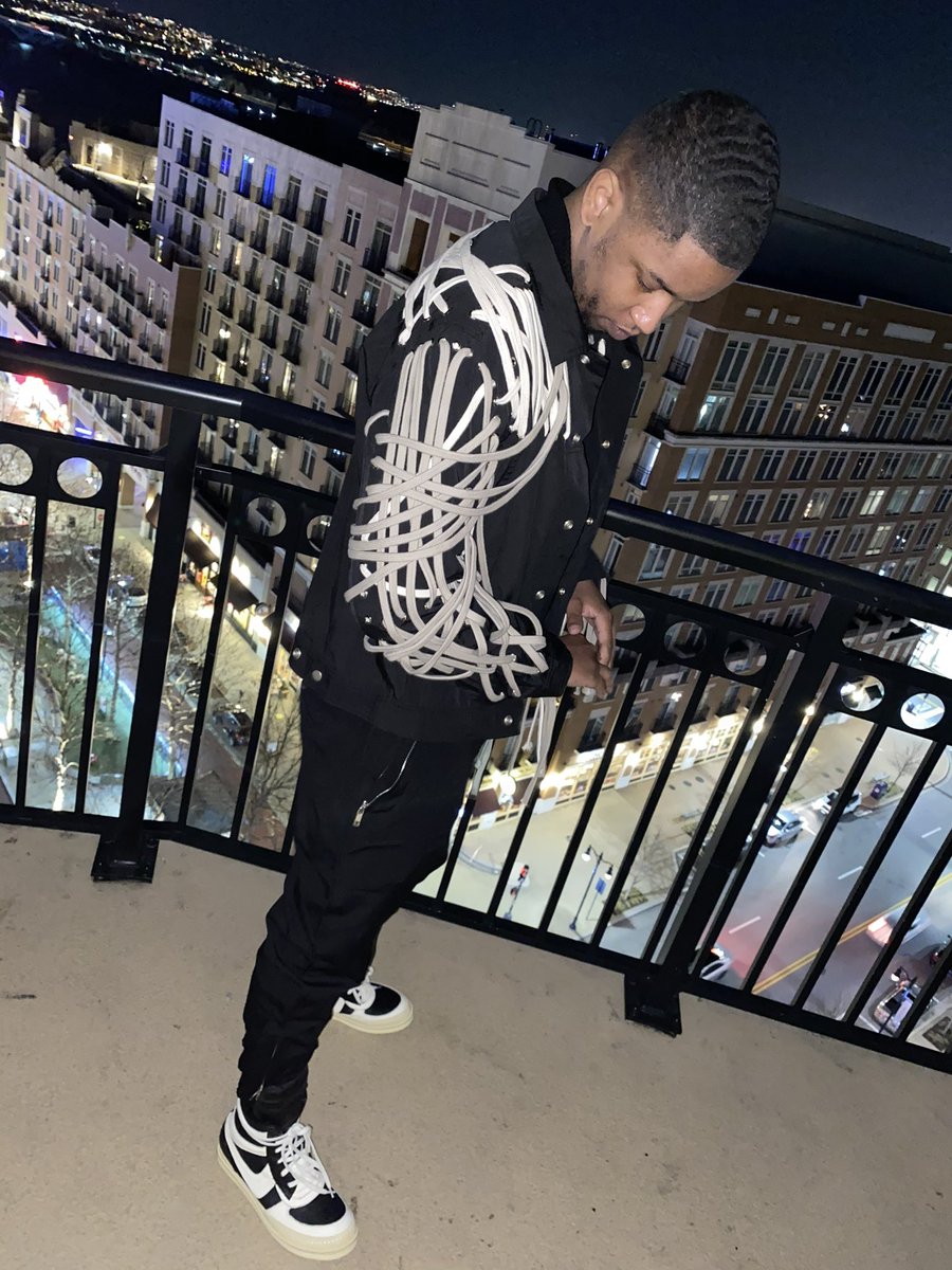 KidExcluzive's tweet photo. This is chess, not checkers ♟
I won already when you thought I lost #3WON https://t.co/y8eNFGCtvQ