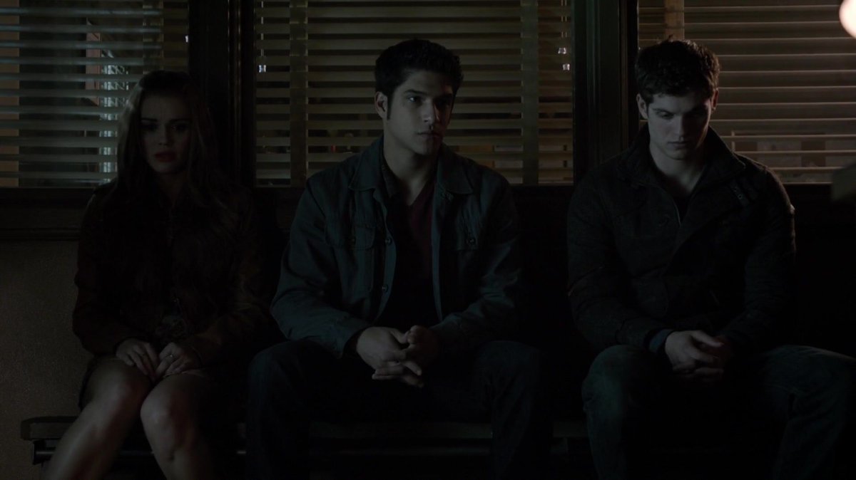 softtswiftie's tweet photo. pov: you are the best season of teen wolf https://t.co/O2UpeLGPFz