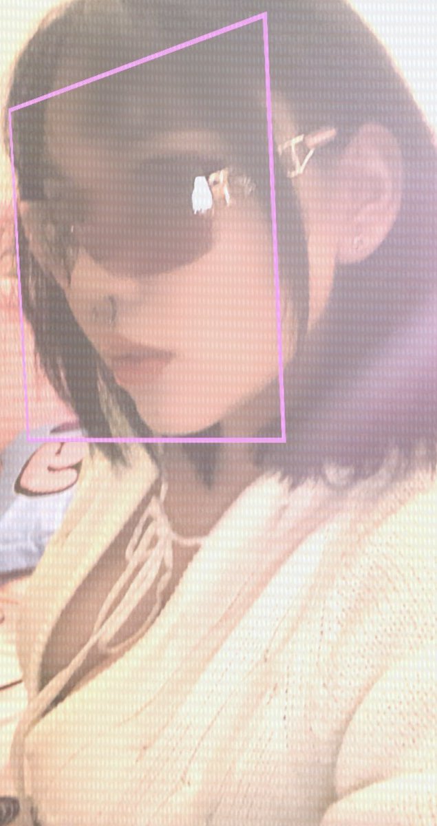 cutepimple's tweet photo. im so important #veryimportant https://t.co/MUVcb0vucl