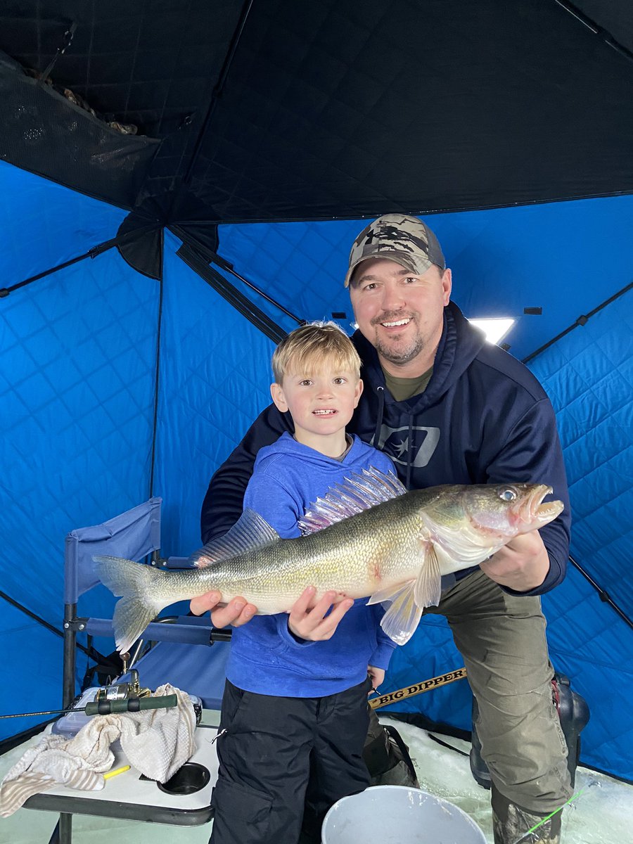 Fun day of the big lake. #LOW #walleyes <a href="/mndnr/">Minnesota DNR</a> <a href="/ClamOutdoors/">Clam Outdoors</a> <a href="/vexilar/">Vexilar</a>