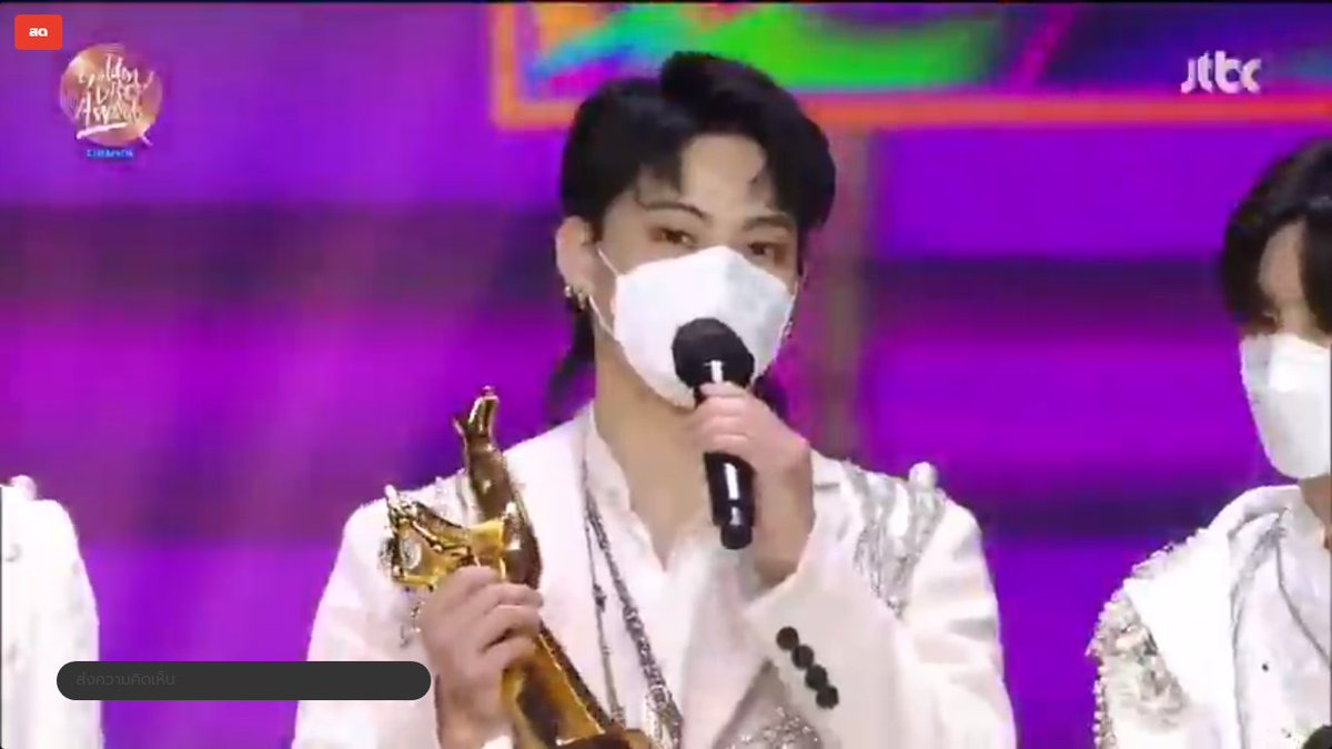 โอ๊ยยยย ก็อตเซเว่นนนนนน 
ดีใจที่ได้รางวัล Best album (บนซัง) ในงาน #GDA2021
แค่ตอนออกมารับรางวัลก็ไม่เหมือนชาวบ้านเขาแล้ว คนพวกนี้ 55555555
#GOT7FOREVER