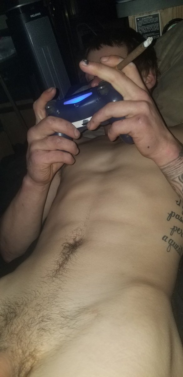 Prisonkidq31527's tweet photo. Video games and Chill
https://t.co/60h8L06dqw https://t.co/v3P6Hqueld